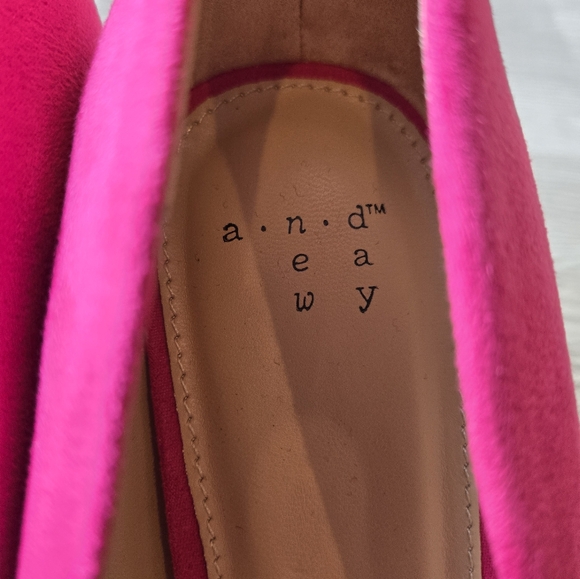 NEW Faux Suede Heels A New Day Size 8.5 Hot Pink - Picture 7 of 9